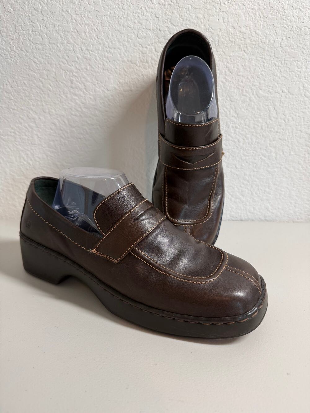 Born Brown Leather Chunky Heel Penny Loafer Shoe Womens Size 11